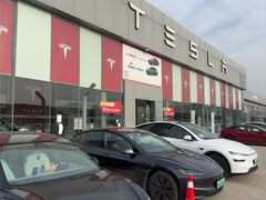 -TESLA 特斯拉(北京后沙峪特斯拉中心)