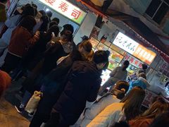等位区-官亭路小吃一条巷