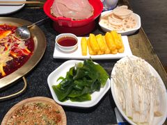 -周师兄大刀腰片火锅(洪崖洞旗舰店)