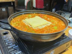 部队火锅-山海珍味韩国料理(奥城店)
