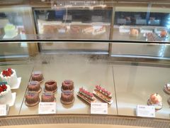 -银泰百货(西湖店)