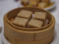 奶香千层糕-唐苑酒家·岭南粤菜名店(太古仓店)