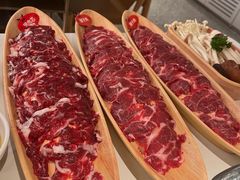 -左庭右院鲜牛肉火锅(金山万达店)