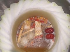 -得意咚瓜·顺德鱼生·冬瓜火锅(深圳首店)