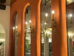-CRAZYONES克芮旺斯西班牙餐厅(龙湖金沙天街店)