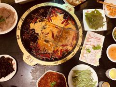 -一斗火锅·招财羊毛肚(北温泉九号店)