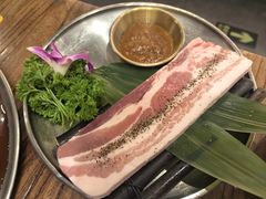 -明洞阿姨·韩式酱蟹烤肉·创意料理(三元桥店)