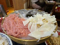 -沸炉重庆老火锅(军事博物馆店)