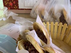 -闫家驴肉老店(华电一校店)