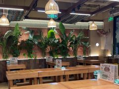 -云阿蛮云南生烫牛肉米线(奉贤路店)