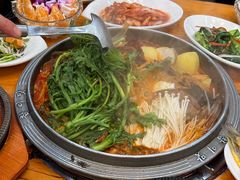 -真利味·脊骨火锅·正宗韩国料理(韩乐坊店)