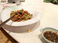 -红樱桃·欢乐餐厅(太原里店)