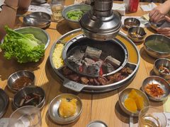 -姜虎东白丁烤肉(虹桥天地店)