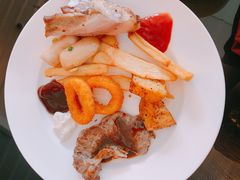 -圣丰索菲特·2 On 988 Café 自助餐厅