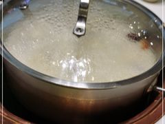 -洪氏嗨捞·猪肚鸡火锅(阳光天地店)