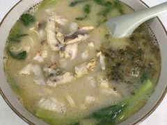 -明呈黄鱼面馆(斜土路店)