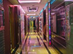 -蓝尊量贩(黄河路店)