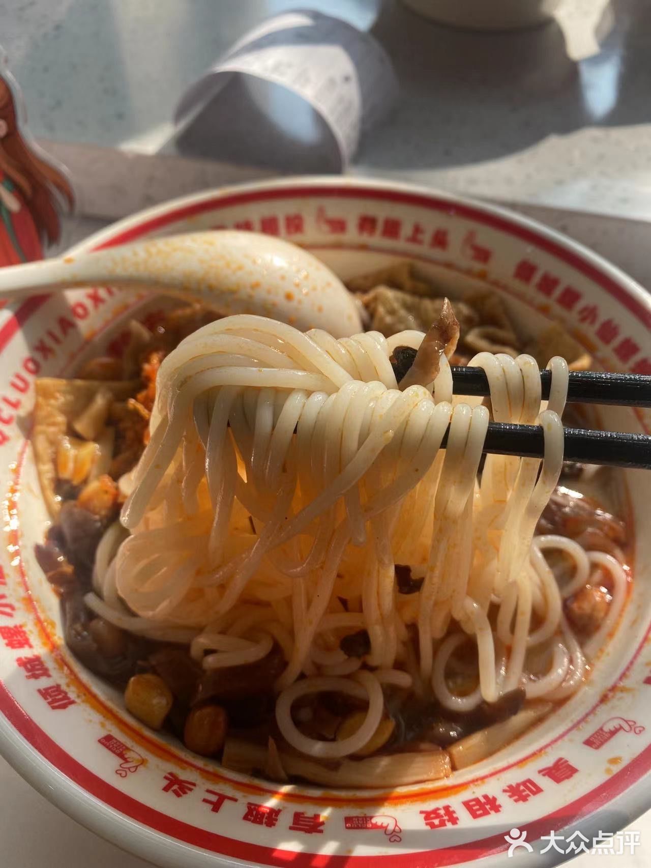 这家螺狮粉我可以吃一辈子 这家螺狮粉店真的是太绝了