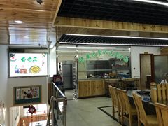 门面-屯老二农家铁锅炖·行业领军者(梅江店)