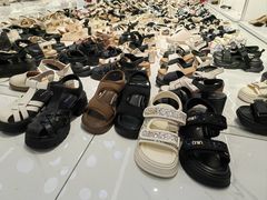 -浙江华贸鞋业服饰城