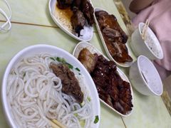 -香辉食馆(新兴路店)