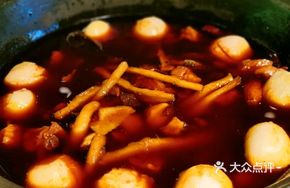 Chicken Blood and Seasonal Vegetable Soup