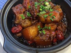 瓦罐红烧肉-堂瓦里·传统赣菜(八一广场店)