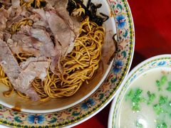 -金杨拉面王小吃面馆·牛三宝面·红烧牛肉粉