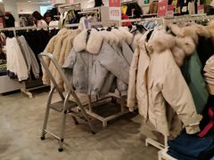 -C&A(新田360广场店)