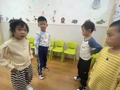 -i2青少儿英语(爱加星悦荟店)