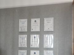 -瑞司视光眼镜·蔡司战略合作眼镜店(新街口店)