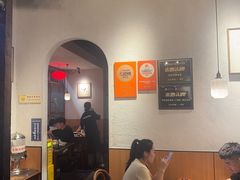 -乔街深夜食堂·小龙虾·高压锅生蚝(杭州总店)