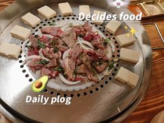 -陈叉子钢盆烤肉(中原万达店)