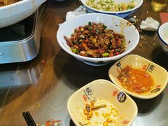 -富正毅三下锅·湘西韵味(天门山索道店)