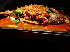 火焰山烤全鱼-楼兰新疆主题餐厅(悠方店)