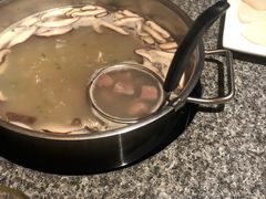 -辉哥火锅(虹桥路店)