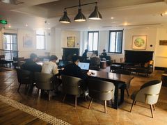 大堂-星巴克臻选(广州沙面店)