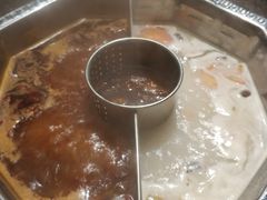 -佬土鹅肠火锅(解放路店)