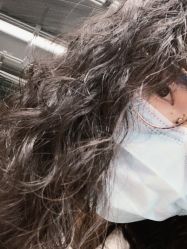 -镁连社·美联社