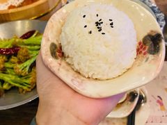 山泉水五常米饭-胡桃里音乐酒馆(白云五号T5 MALL店)