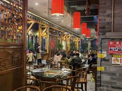 大堂-张大胡子鱼头火锅酒楼(长益路店)