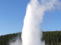 -老忠实间歇泉