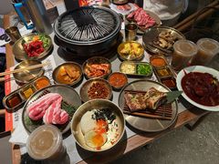 -草家酱蟹炭火烤肉店(珲春南路一店)