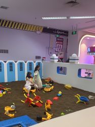 -孩子王童乐园(西安盛龙店)