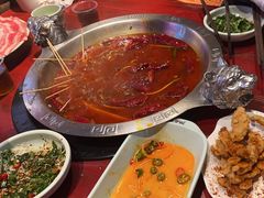 -袁老四重庆老火锅(桐梓坡店)