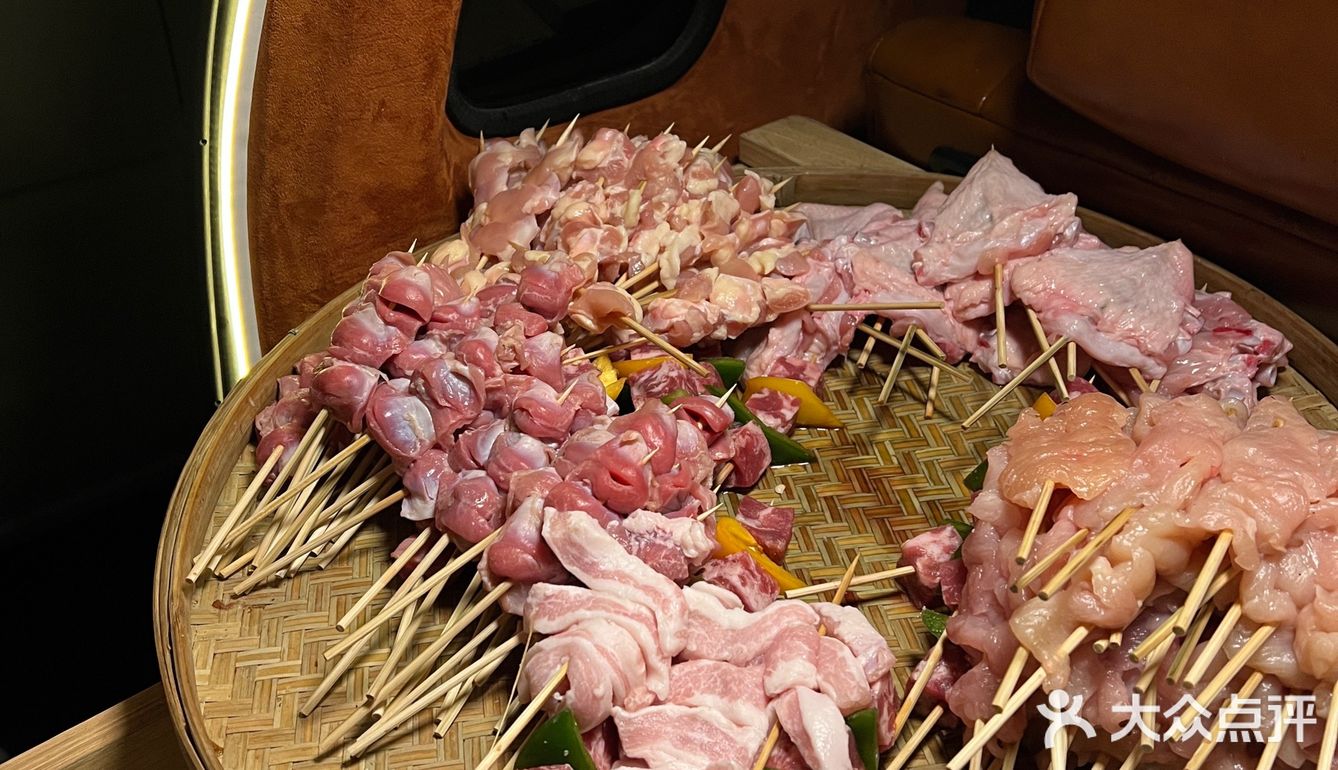 郑州车尾箱烧鸟摊｜一串入魂