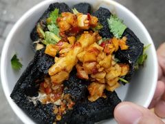 -黑色经典臭豆腐·湖南特产(坡子街店)