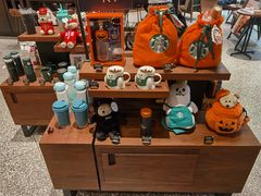 零售区-星巴克臻选(北京颐堤港中心第二店)