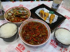 -堂瓦里·34年传统赣菜(第一街区店)