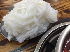 -周良天山牛杂城(天山路总店)